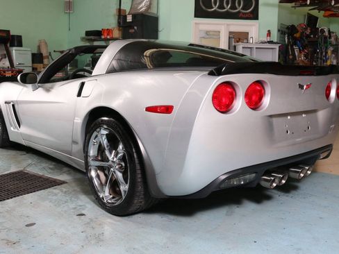 Used 2011 Chevrolet Corvette Grand Sport w/ Preferred Equipment Group RWD image 76
