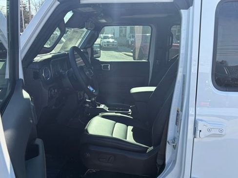 New 2026 Jeep Wrangler Sahara image 15