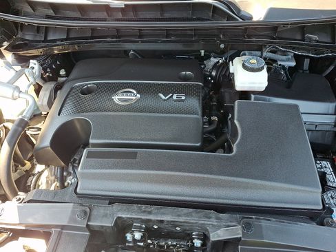Certified 2024 Nissan Murano SV w/ SV Midnight Edition Package AWD/4WD image 28