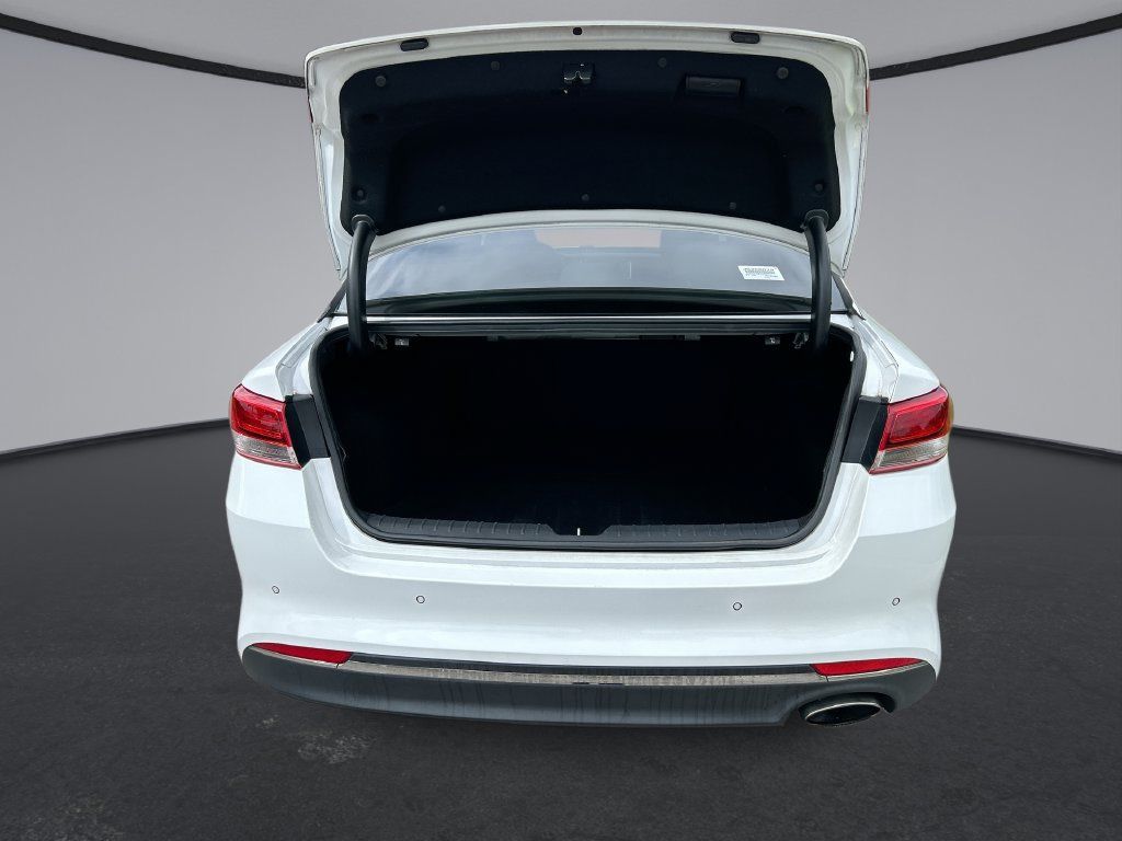 Used 2018 Kia Optima LX w/ Convenience Package FWD image 27