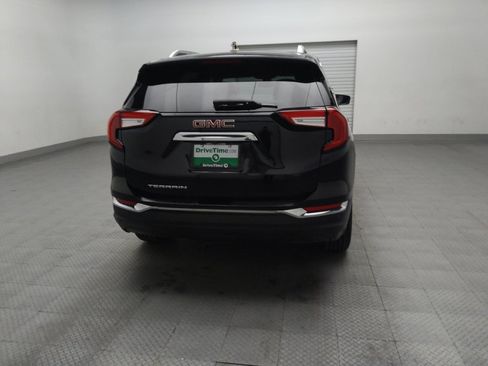 Used 2023 GMC Terrain SLT image 7