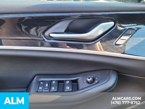 Used 2024 Jeep Grand Cherokee Trailhawk image 28