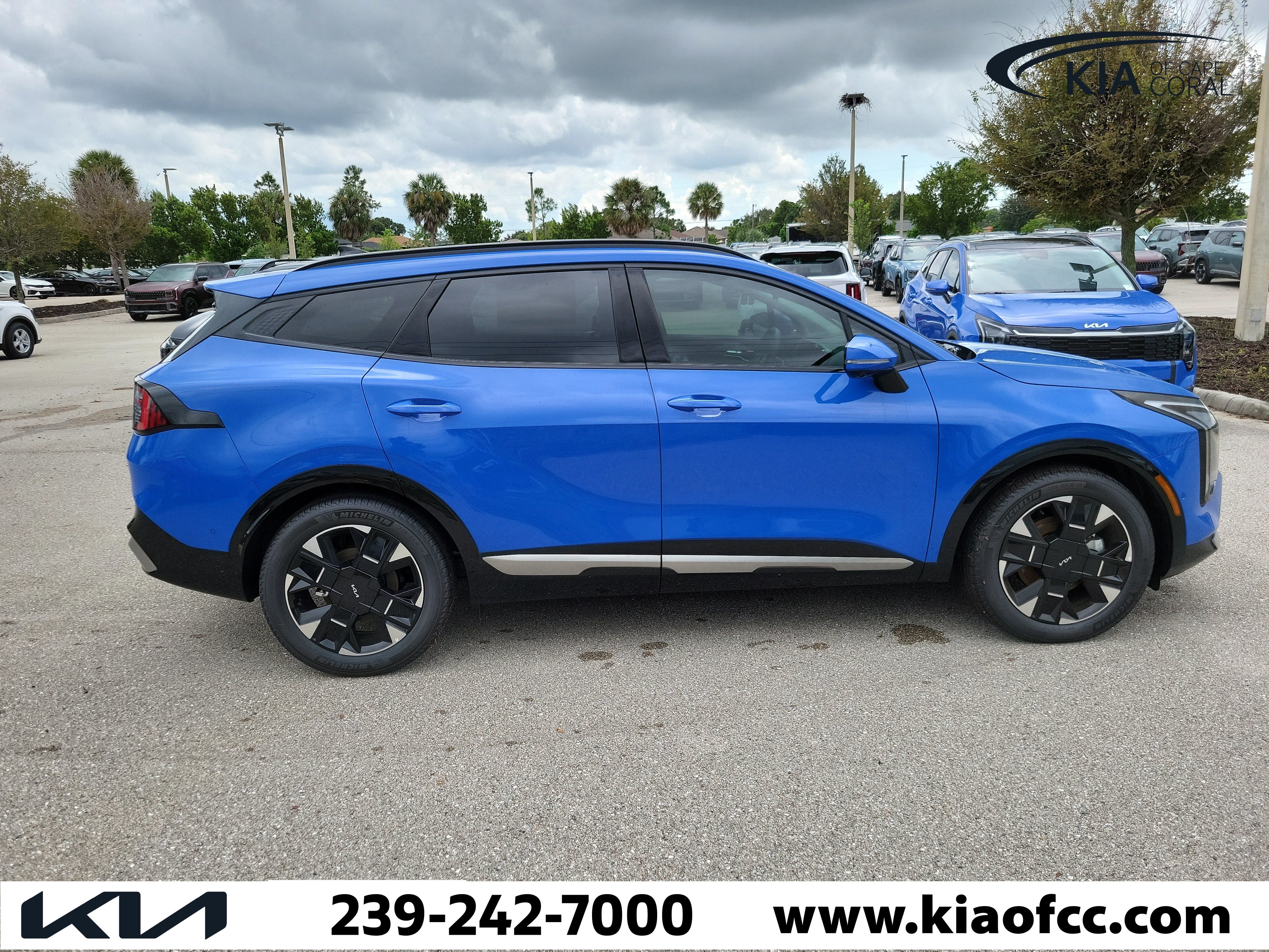 New 2026 Kia Sportage SX FWD image 8