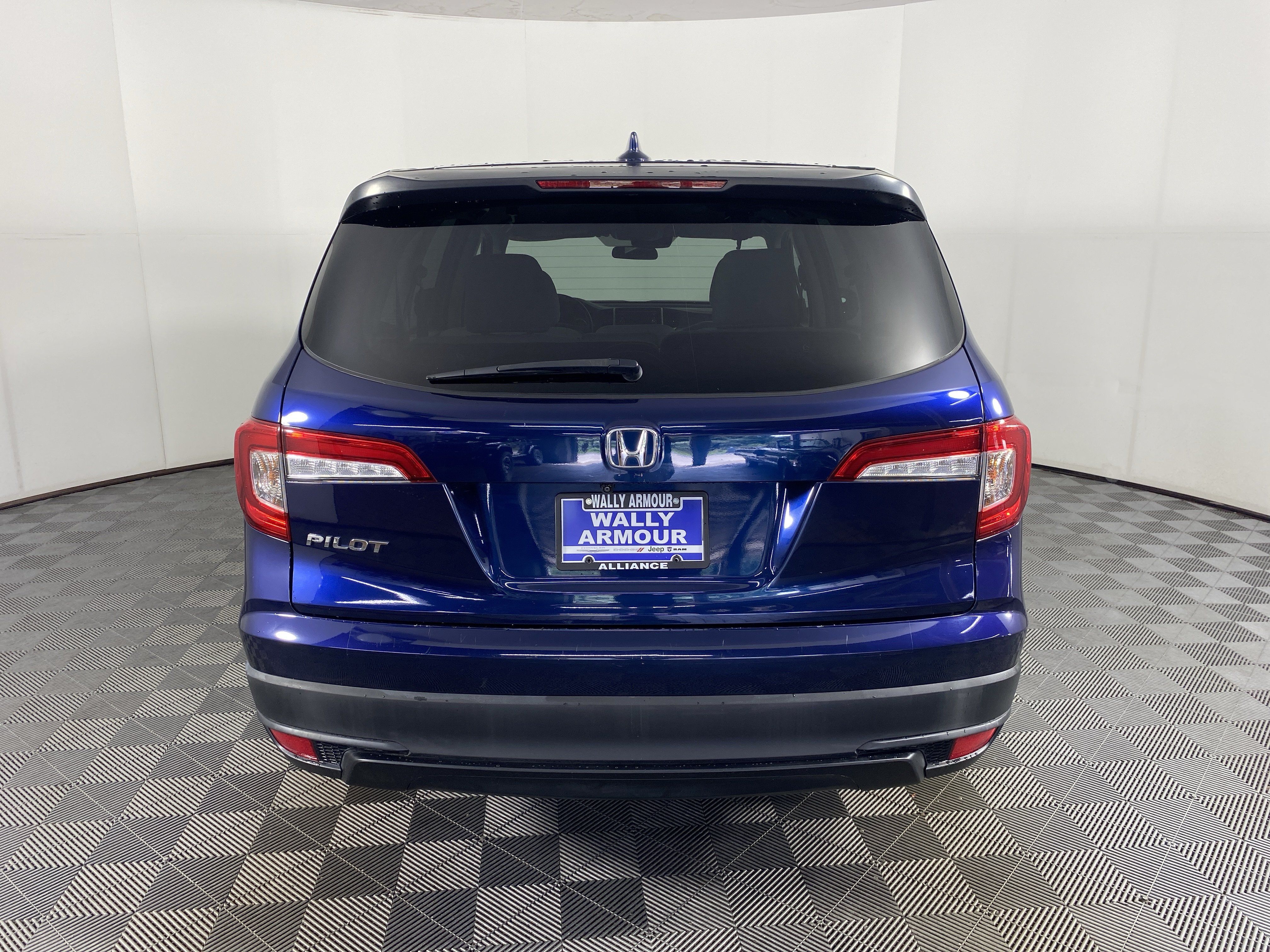 Used 2019 Honda Pilot LX image 6