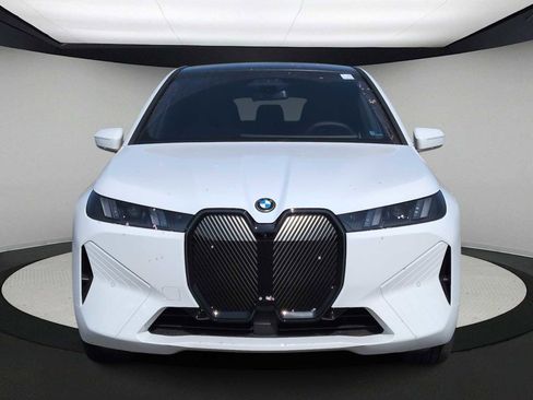 New 2026 BMW iX xDrive60 AWD/4WD image 3