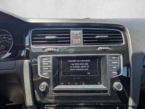 Used 2015 Volkswagen Golf TDI FWD image 15