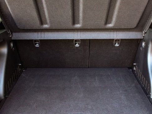 Used 2025 Hyundai Kona SEL image 42