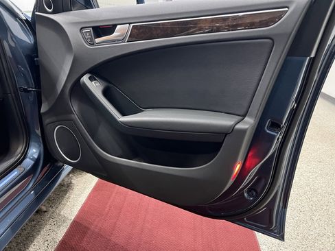 Used 2016 Audi A4 2.0T Premium Plus w/ Technology Package image 32