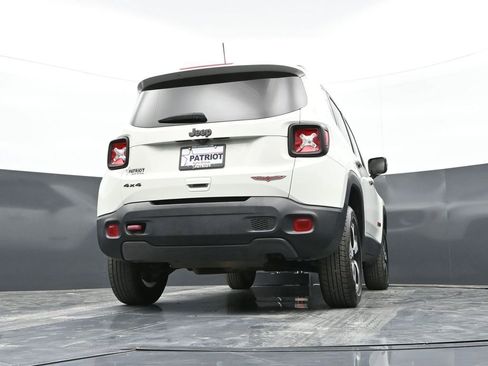 Used 2020 Jeep Renegade Trailhawk w/ UConnect 8.4 Nav Group AWD/4WD image 37