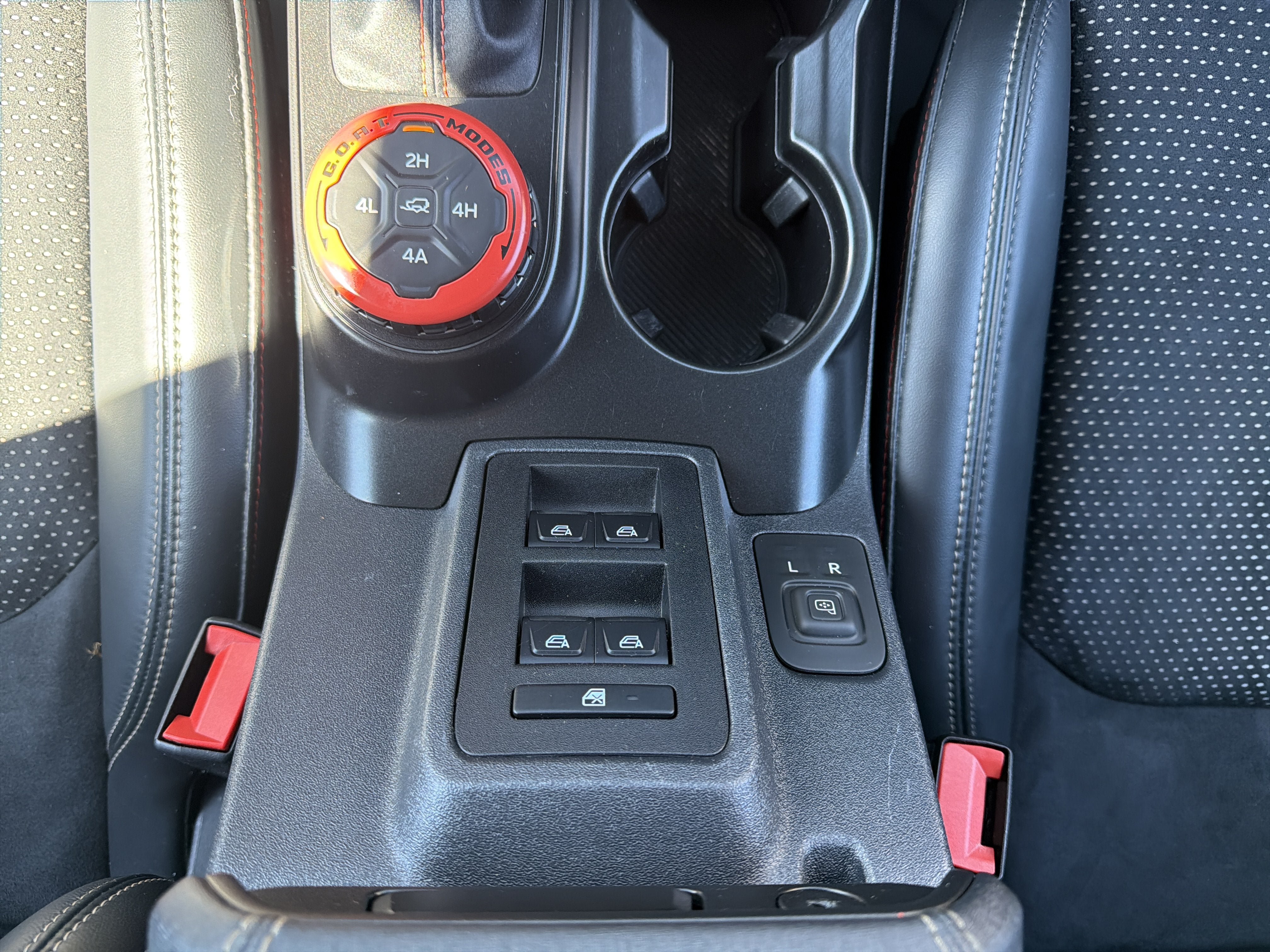 Used 2023 Ford Bronco Raptor AWD/4WD image 25