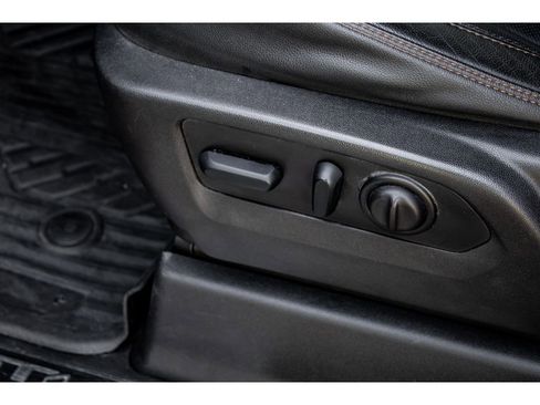 Used 2022 GMC Sierra 2500 AT4 w/ AT4 Premium Plus Package image 21