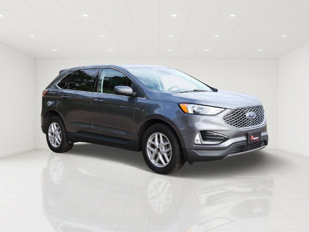Certified 2024 Ford Edge SEL w/ Convenience Package AWD/4WD image 1
