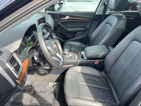 Used 2018 Audi Q5 2.0T Premium AWD/4WD image 12
