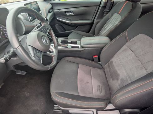 Certified 2023 Nissan Sentra SR FWD image 12