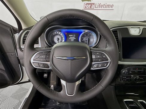 Used 2023 Chrysler 300 Touring L w/ Popular Equipment Group image 21