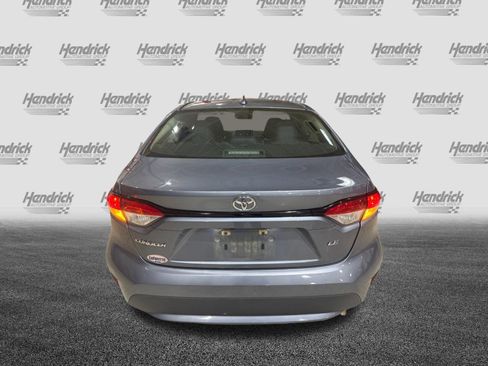 Used 2021 Toyota Corolla LE image 14