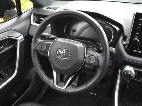 Used 2021 Toyota RAV4 XSE image 58