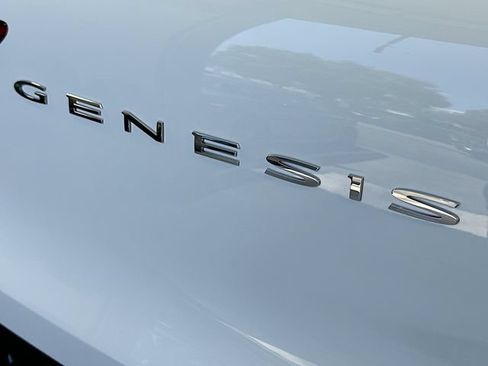 New 2026 Genesis GV70 2.5T AWD/4WD image 22