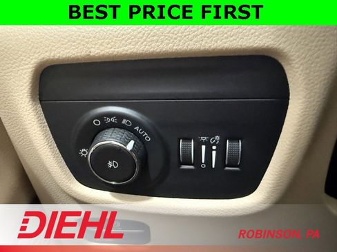 New 2026 Jeep Grand Cherokee Limited image 25