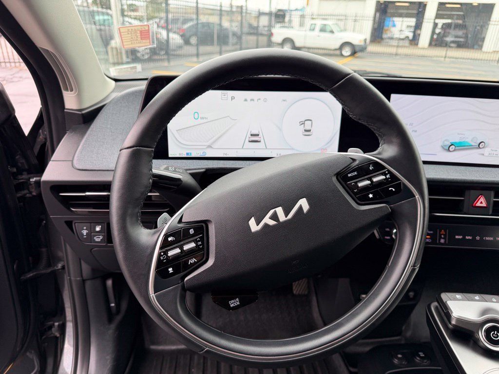 Used 2024 Kia EV6 Wind AWD/4WD image 13