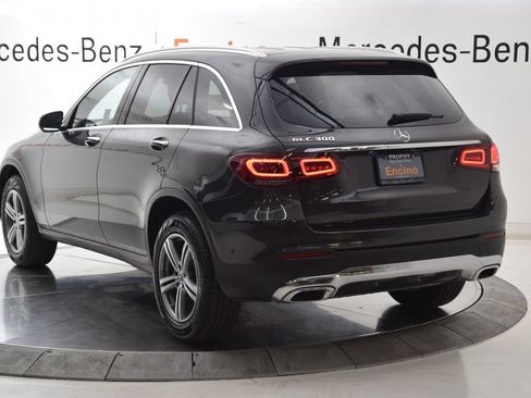 Certified 2022 Mercedes-Benz GLC 300 image 3