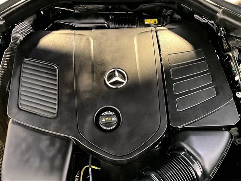 Used 2026 Mercedes-Benz GLC 300 4MATIC image 31