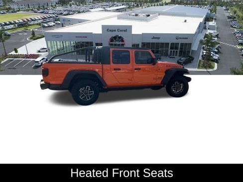 Used 2025 Jeep Gladiator Mojave w/ Safety Group image 16
