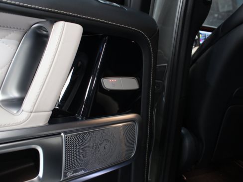 Used 2021 Mercedes-Benz G 550 image 43