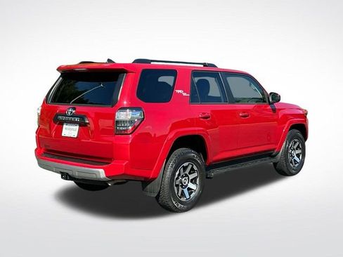 Used 2024 Toyota 4Runner TRD Off-Road AWD/4WD image 7