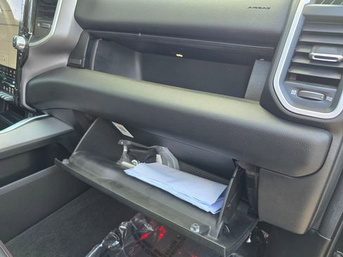 Used 2023 RAM 1500 Big Horn image 47