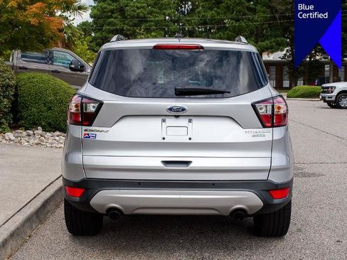 Certified 2018 Ford Escape Titanium FWD image 4