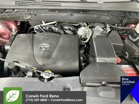 Used 2019 Toyota Highlander XLE AWD/4WD image 36