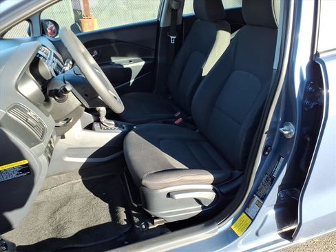 Used 2016 Kia Rio LX image 17