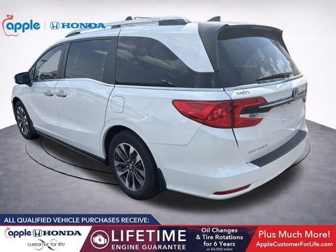 Used 2024 Honda Odyssey EX-L image 4