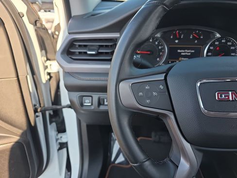 Certified 2023 GMC Acadia AT4 image 19