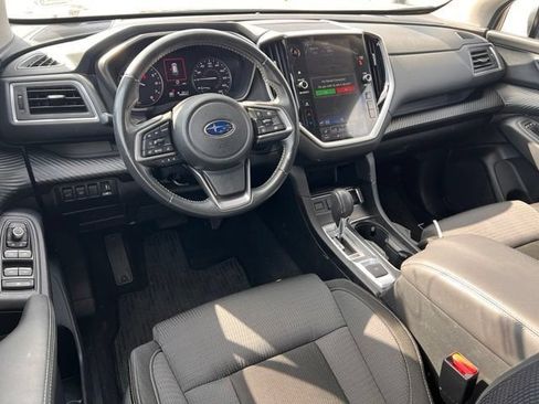 Used 2024 Subaru Ascent Premium w/ Convenience Package AWD/4WD image 12