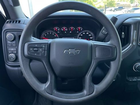 Used 2024 Chevrolet Silverado 1500 Custom Trail Boss AWD/4WD image 15