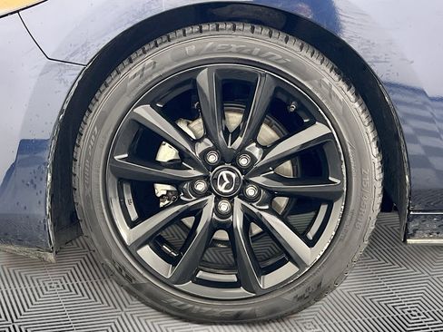 Used 2020 MAZDA MAZDA3 Hatchback w/ Premium Package image 34