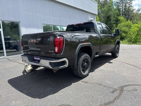 Used 2021 GMC Sierra 2500 SLE w/ X31 Off-Road Package AWD/4WD image 3
