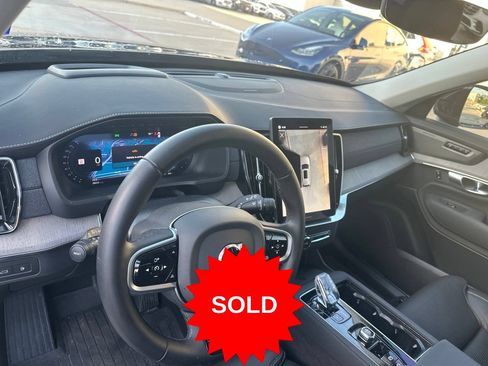 Used 2025 Volvo XC90 T8 Ultra AWD/4WD image 21