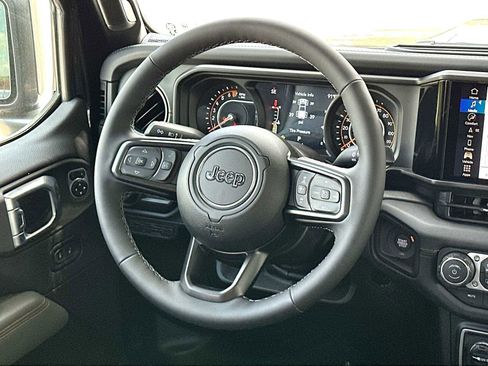 New 2026 Jeep Gladiator Mojave image 27