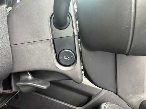 Used 2016 Ford F350 Lariat w/ Camper Package AWD/4WD image 18