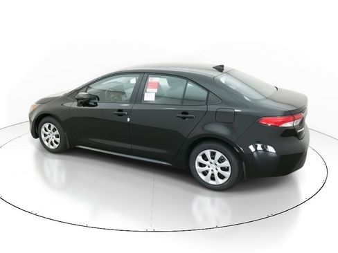 New 2026 Toyota Corolla LE image 4