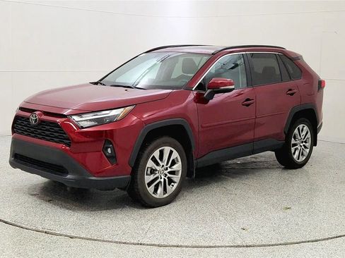 Used 2023 Toyota RAV4 XLE Premium AWD/4WD image 3