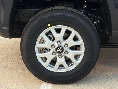 New 2026 Toyota Tacoma SR5 AWD/4WD image 7