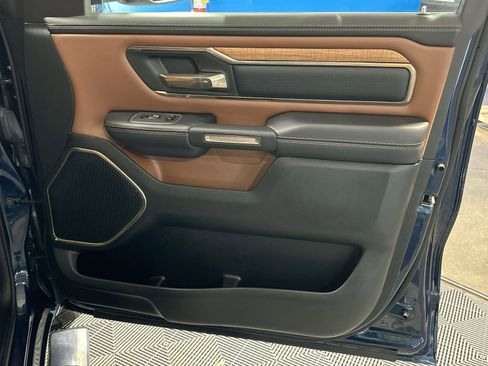 Used 2022 RAM 1500 Limited w/ Bed Utility Group image 35