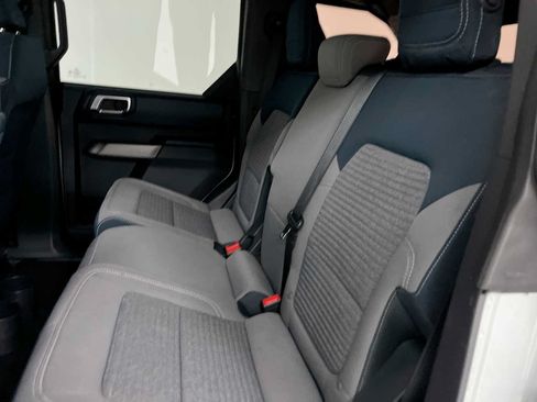 Used 2022 Ford Bronco Outer Banks AWD/4WD image 30