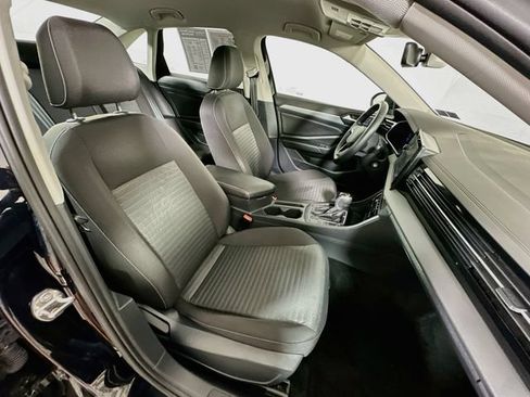 Certified 2025 Volkswagen Jetta S FWD image 26