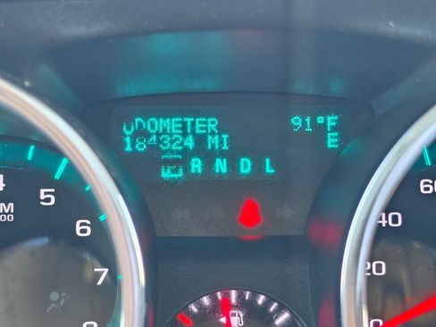 Used 2012 Chevrolet Traverse LT AWD/4WD image 19