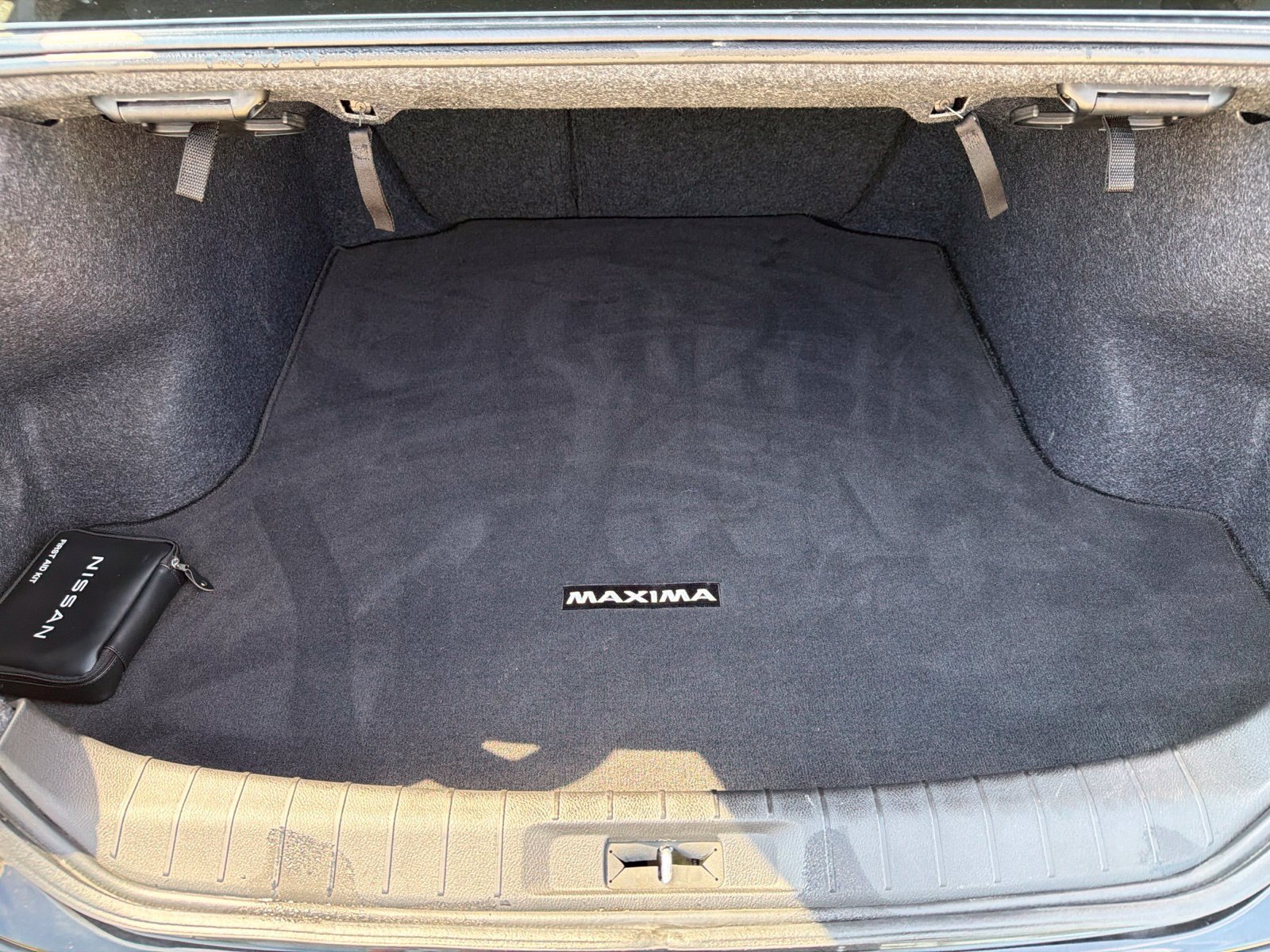Used 2023 Nissan Maxima Platinum w/ Sport Mat Group FWD image 18